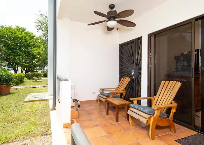 Newly Remodeled Beachfront Condo, Ground-floor Terrace & Direct Access To Playa Flamingo